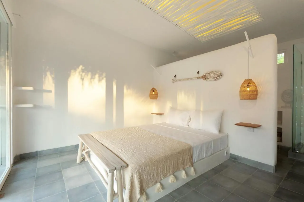 The Bingin Beach Villas' Bungalow Resort Uluwatu